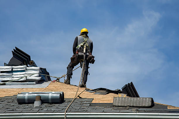Professional Gutter Installation technician working in Wolf Creek, UT